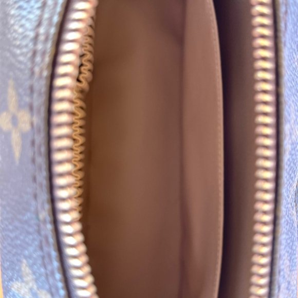 LOUIS VUITTON MONOGRAM TROUSSE TOILETTE 28 CLUTCH - Picture 9 of 13